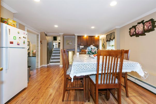 Dining room, Interior, Kitchen, Recessed Lighting, Wood Texture Flooring