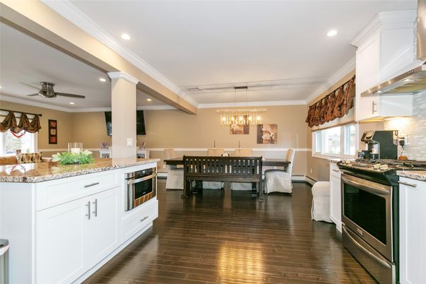 Chandelier, Dining room, Interior, Kitchen, Recessed Lighting, Wood Texture Flooring