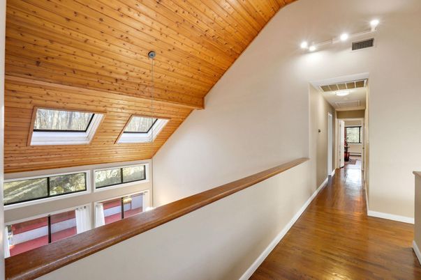 Interior, Pendant Lights, Recessed Lighting, Wooden Ceilings, Wood Texture Flooring