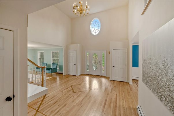 Chandelier, Interior, Wood Texture Flooring