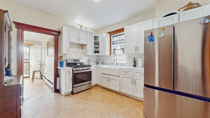 Interior, Kitchen, Stainless Steel Appliances