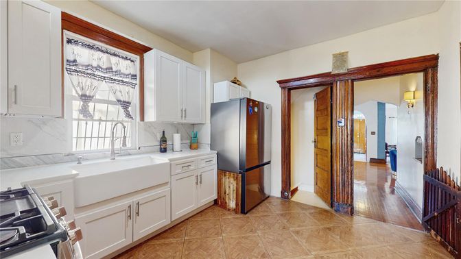 Interior, Kitchen