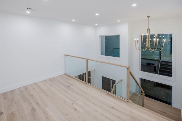 Chandelier, Interior, Recessed Lighting, Wood Texture Flooring