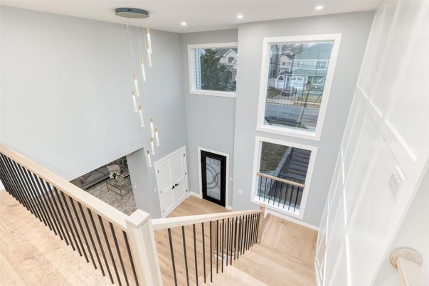 Interior, Pendant Lights, Recessed Lighting, Wood Texture Flooring