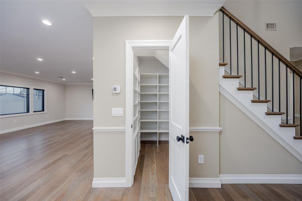 Interior, Recessed Lighting, Wood Texture Flooring