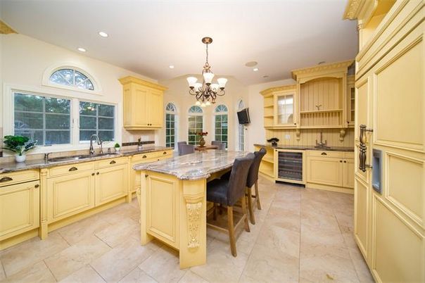 Chandelier, Interior, Kitchen, Recessed Lighting, Stainless Steel Appliances
