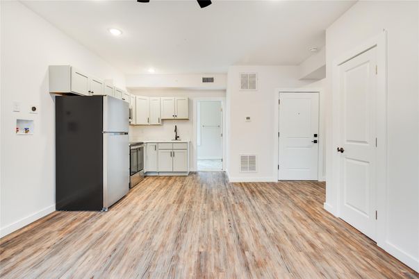 Interior, Kitchen, Recessed Lighting, Wood Texture Flooring