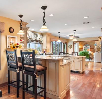 Interior, Kitchen, Pendant Lights, Recessed Lighting, Wood Texture Flooring