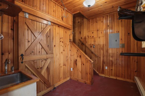 Interior, Wooden Ceilings, Wooden Walls