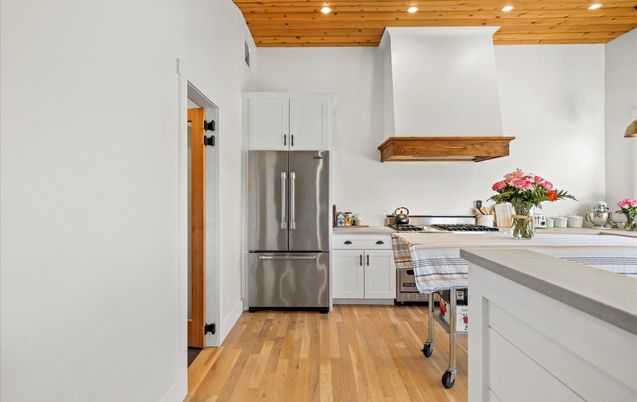 Interior, Kitchen, Recessed Lighting, Stainless Steel Appliances, Wooden Ceilings, Wood Texture Flooring