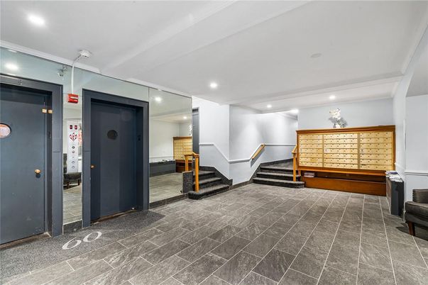 Elevator, Interior, Recessed Lighting