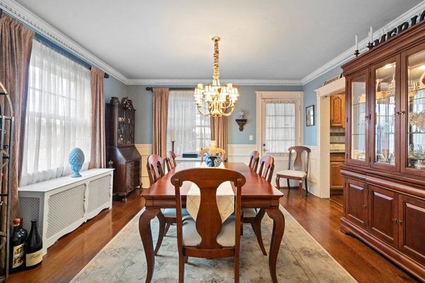 Chandelier, Dining room, Interior, Wood Texture Flooring
