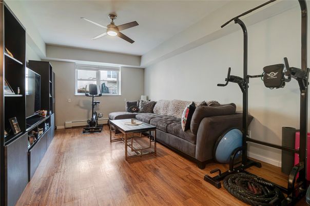 Fitness Equipment, Interior, Living room, Wood Texture Flooring