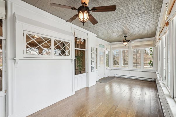 Interior, Sun Room, Wood Texture Flooring
