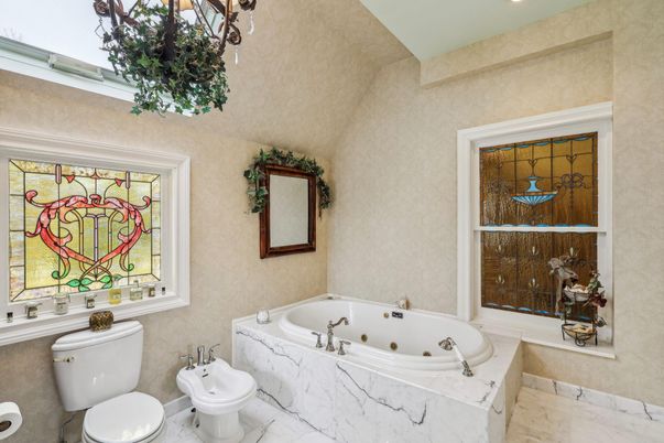 Bathroom, Interior, Marble, Recessed Lighting