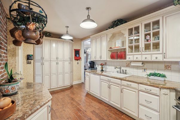 Interior, Kitchen, Stone Walls, Wood Texture Flooring