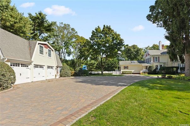 Backyard, Detached Garage, Exterior, Solar Panels