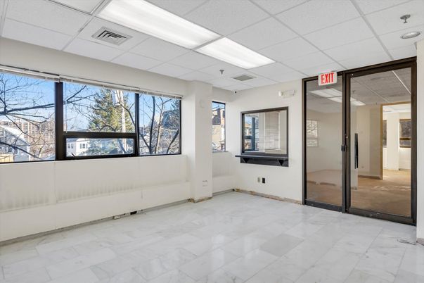 Empty room, Interior, Marble, Recessed Lighting