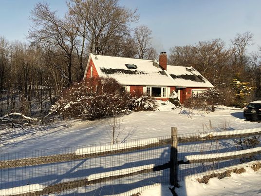 Exterior, Facade, Cape Cod
