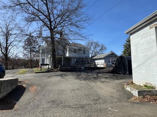 Backyard, Detached Garage, Exterior