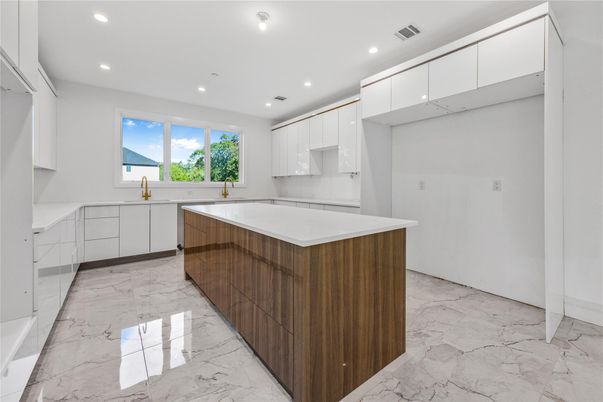 Interior, Kitchen, Marble, Recessed Lighting