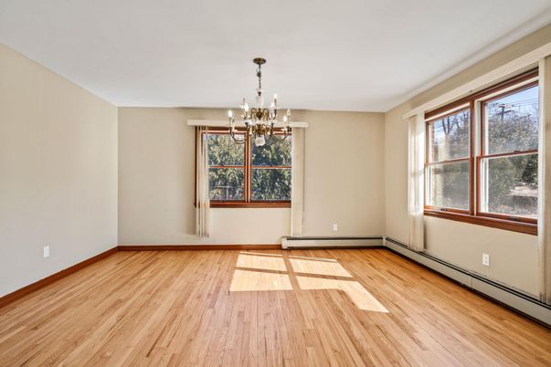 Chandelier, Empty room, Interior, Wood Texture Flooring