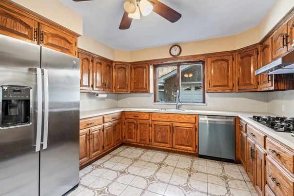 Interior, Kitchen, Stainless Steel Appliances