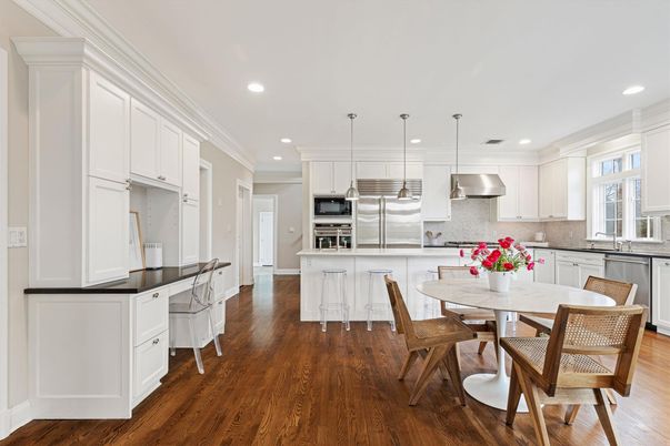 Dining room, Interior, Kitchen, Pendant Lights, Recessed Lighting, Stainless Steel Appliances, Wood Texture Flooring