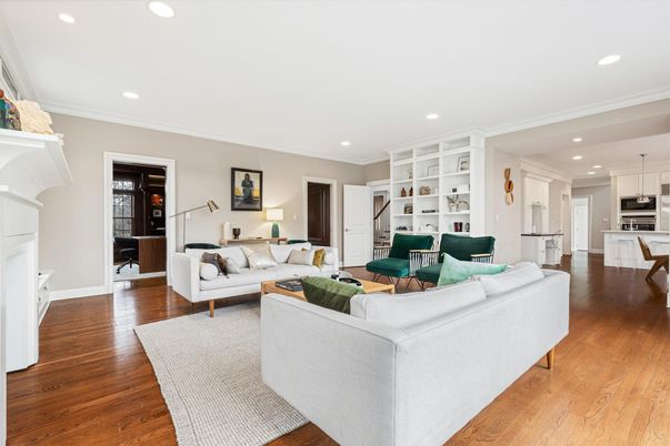 Interior, Kitchen, Living room, Pendant Lights, Recessed Lighting, Wood Texture Flooring