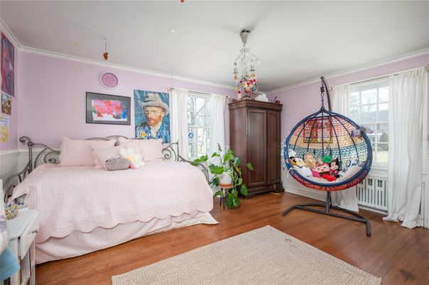 Bedroom, Interior, Pendant Lights, Wood Texture Flooring