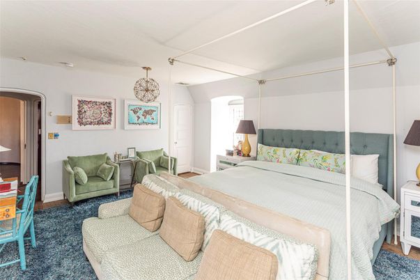 Bedroom, Interior, Pendant Lights