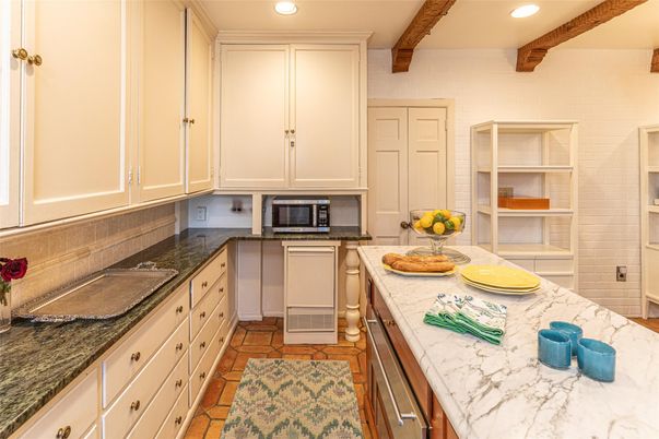 Interior, Kitchen, Recessed Lighting, Wooden Beams