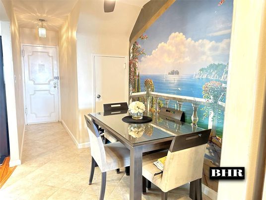 Dining room, Interior, Water