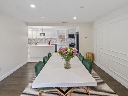 Dining room, Interior, Kitchen, Pendant Lights, Recessed Lighting, Stainless Steel Appliances, Wood Texture Flooring