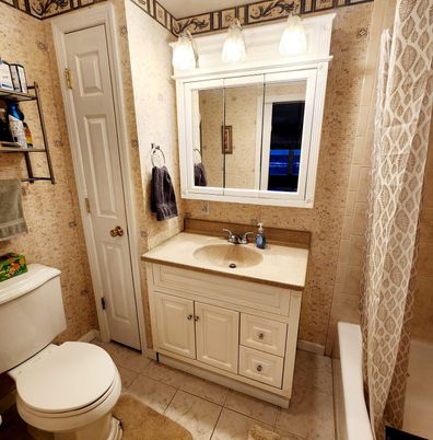 Bathroom, Interior
