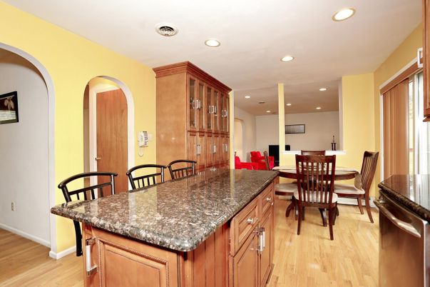 Dining room, Interior, Kitchen, Recessed Lighting, Wood Texture Flooring