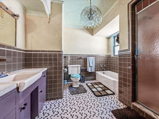 Bathroom, Chandelier, Interior