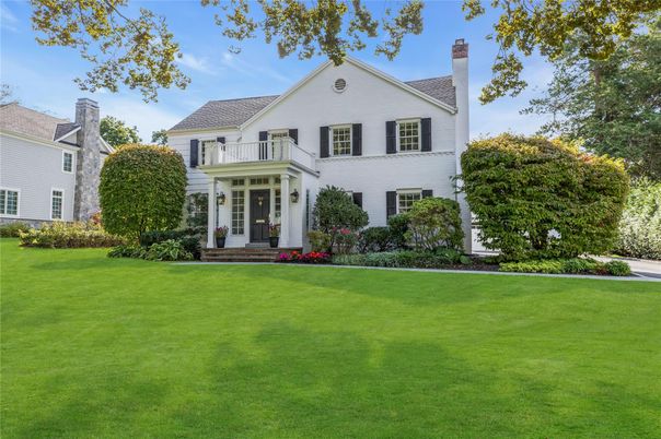 Backyard, Exterior, Facade, Farmhouse