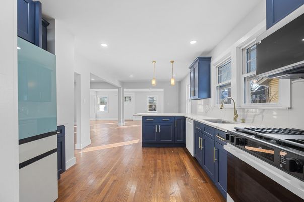 Interior, Kitchen, Pendant Lights, Recessed Lighting, Wood Texture Flooring