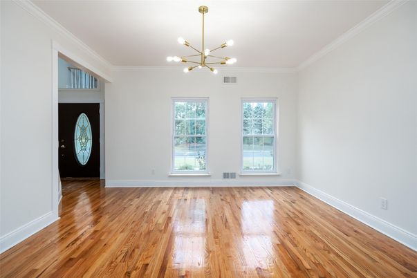 Empty room, Interior, Pendant Lights, Wood Texture Flooring