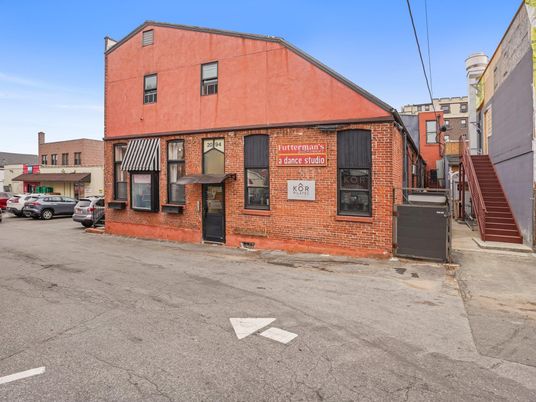 Exterior, Facade, Brick Facade, Tudor Revival