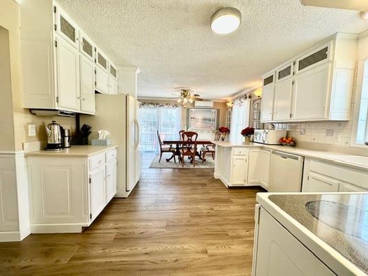 Dining room, Interior, Kitchen, Wood Texture Flooring