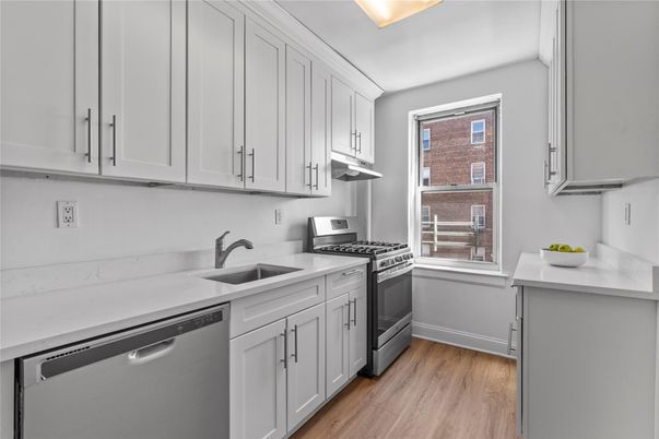 Interior, Kitchen, Stainless Steel Appliances, Wood Texture Flooring