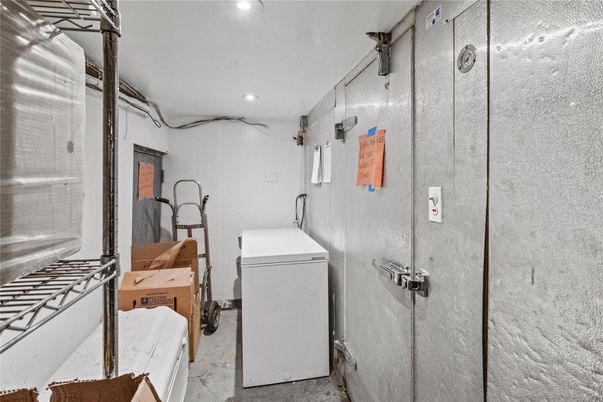 Interior, Recessed Lighting, Washer