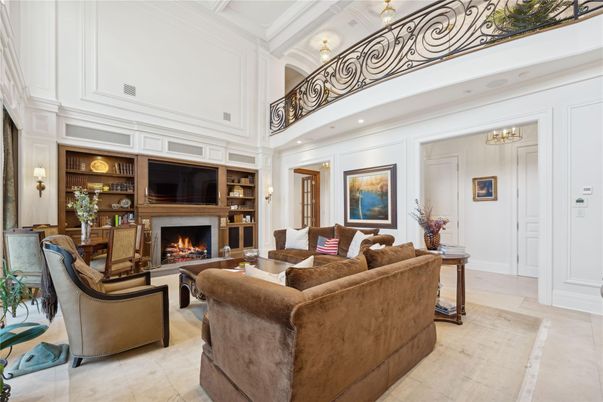 Fireplace, Interior, Living room, Recessed Lighting