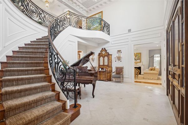 Interior, Piano, Recessed Lighting