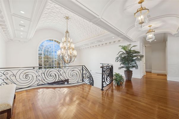 Chandelier, Interior, Recessed Lighting, Wood Texture Flooring