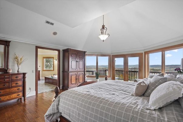 Bedroom, Interior, Pendant Lights, Wood Texture Flooring