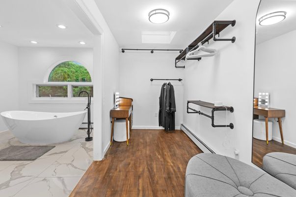 Bathroom, Free Standing Baths, Interior, Marble, Recessed Lighting, Wood Texture Flooring