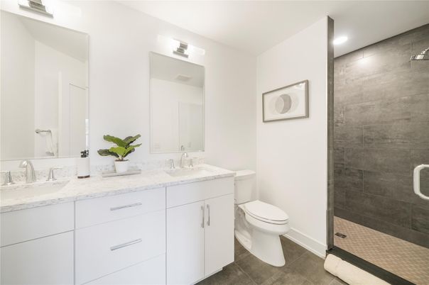 Bathroom, Dual Sink Vanities, Interior, Recessed Lighting